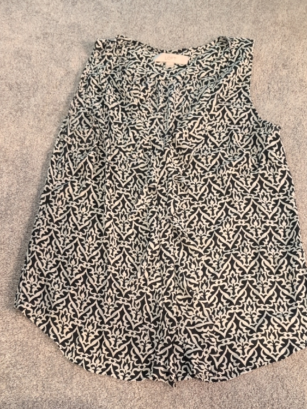 LOFT Black and Cream Sleeveless Printed V-Neck Top
